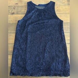 💖5 for $50💖Tiana B. Elegant Navy Blue Sleeveless Shirt